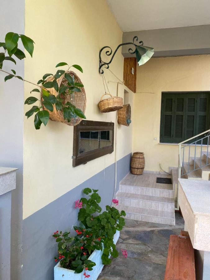 George Apartments Stoúpa Exterior photo