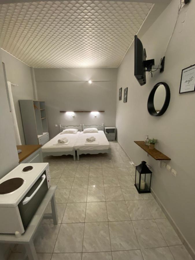 George Apartments Stoúpa Exterior photo